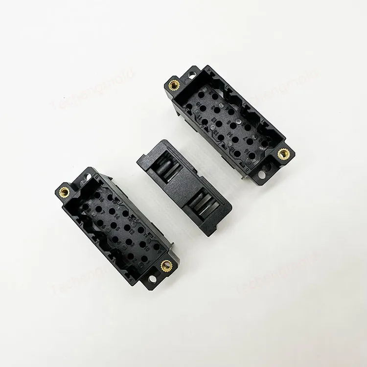 特诚科技PBT精密注塑件实拍 5